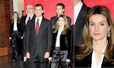 Los Príncipes de Asturias visitan Gerona. Estilismo de Dña. Letizia