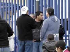 ¿Centros Internamiento Extranjeros cárceles inmigrantes?