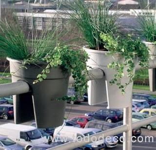 Concurso Terrazas, Patios y Balcones '11: Gana 3 macetas Balcony
