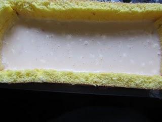 BOMBÓN HELADO DE ALMENDRAS Y CHOCOLATE