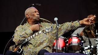 BB KING en Glastonbury 2011 (completo on-line 57') BB KING en Glastonbury 2011 (completo on-line 57')