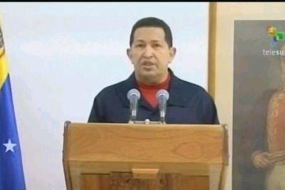 Chávez anuncia que se está recuperando satisfactoriamente de una lesión cancerígena