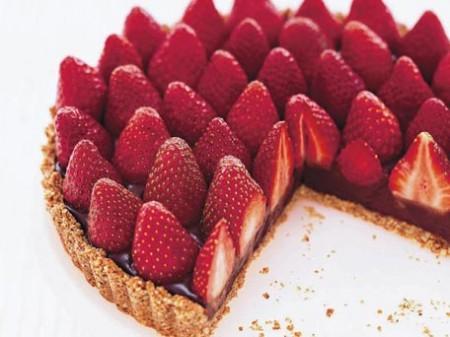 tarts tartaletas tarta de frutas tarta de fresas tarta de chocolate y fresas tarta con nutella tarta con nocilla tarta con galletas tarta con digestive postres fotografía de postres dulces decoración de tartas decoración de postres Chocolate Strawberry Tart 