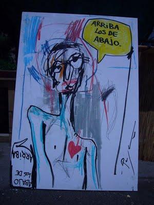 Fotos y carteles curiosos de las “acampadas”.