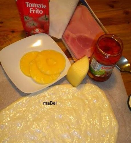 Calzone de piña y jamón