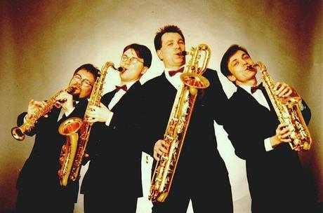 Hola bloggeros en el día de hoy retomaremos la sección de...