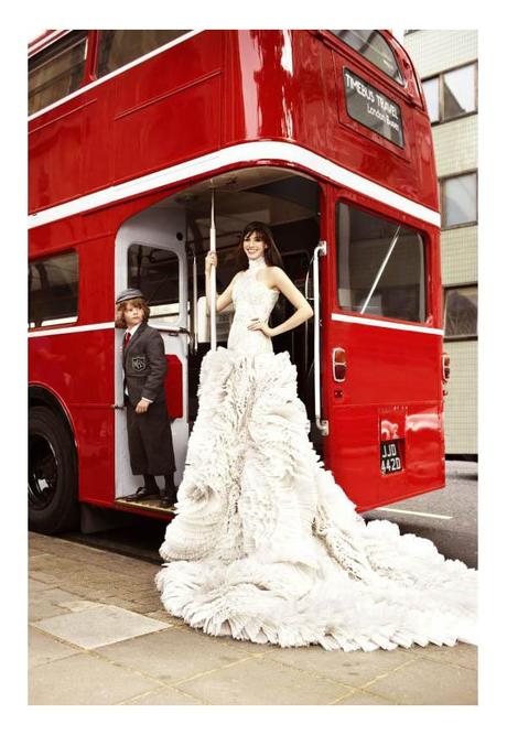 anne-hathaway4 Mod moment by Alexi Lubomirski