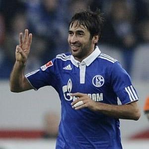 Raúl con el Schalke 04