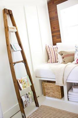 USANDO ESCALERAS ABANDONADAS