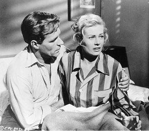 Bajo la influencia: Screaming Mimi, eróticas psicopatologías en clave de noir barato. Mucho pulp, más Anita Ekberg