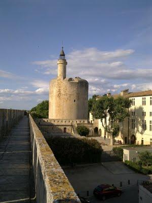 Aigues Mortes: La fortaleza de los canteros