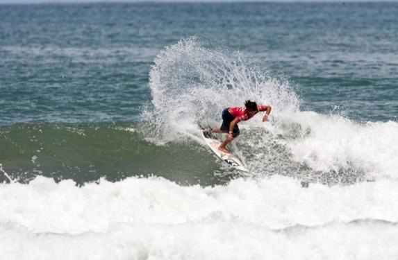 Australia se lleva el Oro por Equipos en los Billabong ISA World Surfing Games 2011