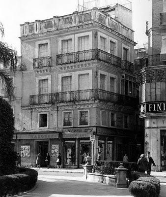 La Modernidad y la Historia; una sacralizada plaza y un mercado afrancesado, ahora un diseño innovador.