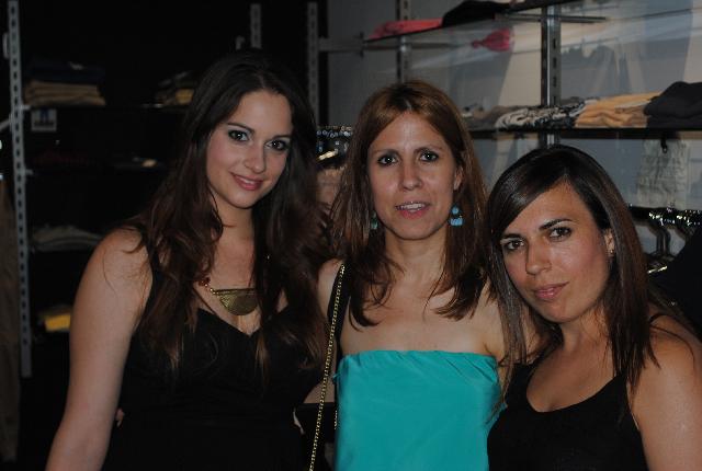 CIRCUS MANAGEMENT AND GÜK