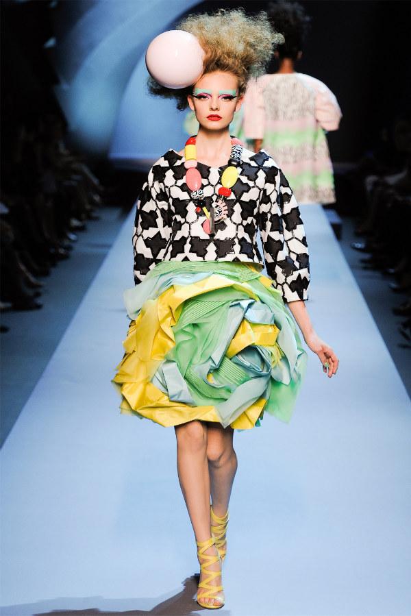 DIOR ALTA COSTURA OTOÑO/INVIERNO 2011