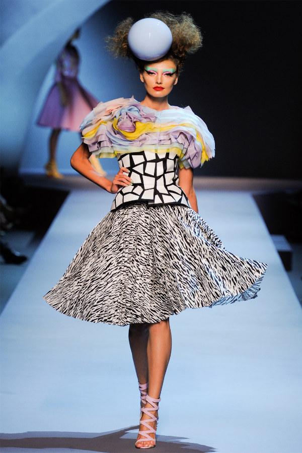 DIOR ALTA COSTURA OTOÑO/INVIERNO 2011