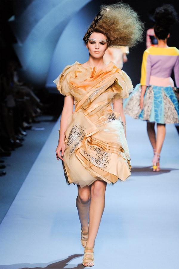 DIOR ALTA COSTURA OTOÑO/INVIERNO 2011