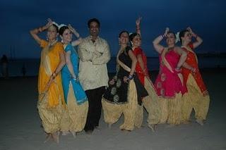 Actuación de Bollywood Sitare en Porta Sóller