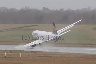 GRANDES ACCIDENTES AEREOS: DESTREZA EN ACCION, DE CÓMO SE EVITÓ LA TRAGEDIA DEL VUELO 44 DE LUFTHANSA.