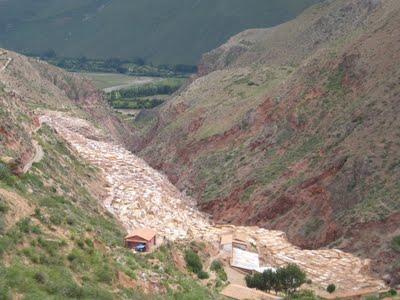 LAS SALINERAS DE MARAS DEL CUSCO