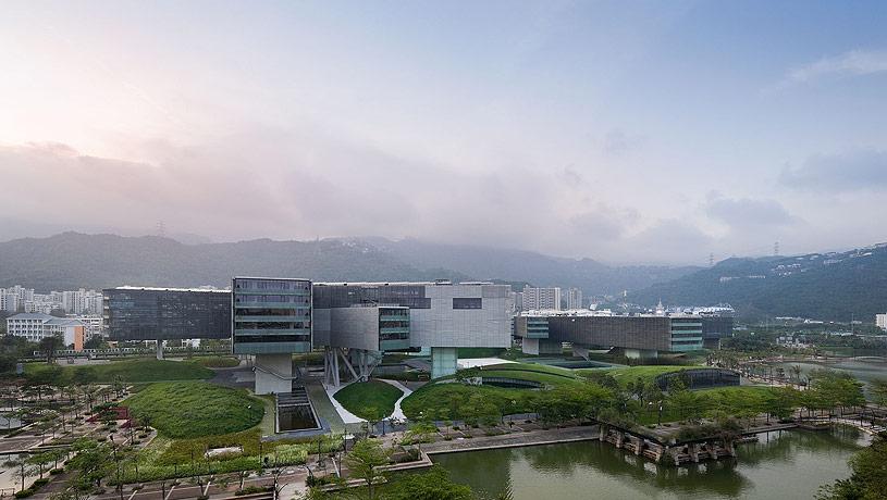 SC 153: Georges Candilis y Steven Holl, Megaestructuras + Racimos