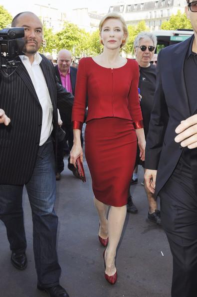 Cate Blanchett arrives for the Giorgio Armani Prive Haute Couture Fall/Winter 2011/2012 show as part of Paris Fashion Week at Palais de Chaillot on July 5, 2011 in Paris, France.