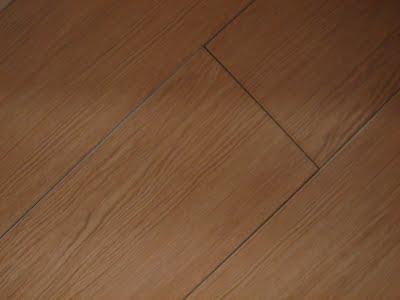 Comprado en La Mancha (España) - Instalado en París (Francia): estrategías para combatir la crisis