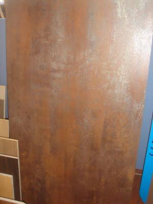 Comprado en La Mancha (España) - Instalado en París (Francia): estrategías para combatir la crisis