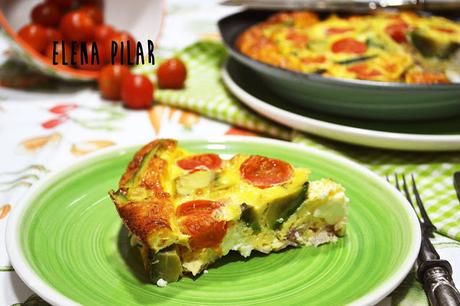 Quiche ligera de aguacate, feta y tomatitos