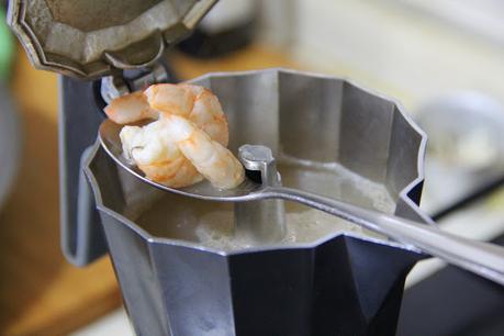 Caldo dashi para ramen exprés hecho en tu cafetera, experimentos Jesmar que salen bien