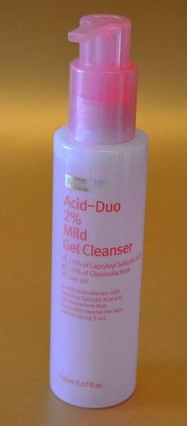 “Acid-Duo 2% Mild Gel Cleanser” – un suave limpiador facial con ácidos de BY WISHTREND (From Asia With Love)