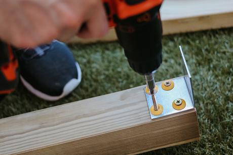 Montamos un auténtico parque infantil de madera en casa