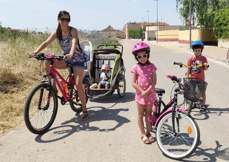 Como enseñar a montar en bici a los niños: así enseñamos a nuestros hijos a montar en bici