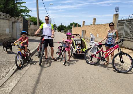 Como enseñar a montar en bici a los niños: así enseñamos a nuestros hijos a montar en bici