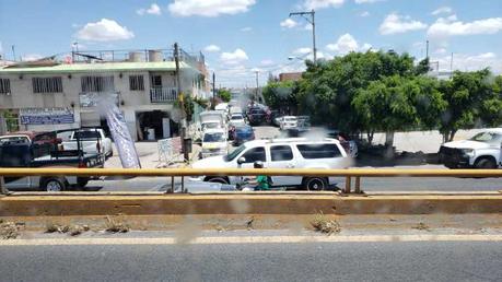 Revientan casas en la Santa Fe; hay detenidos