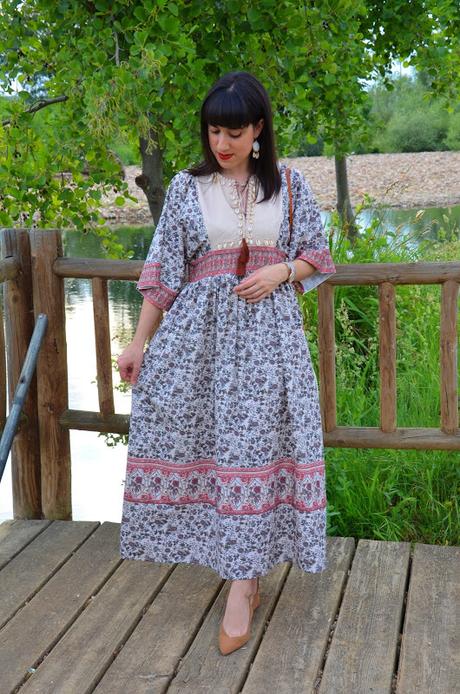 Maxi vestido tribal con caracolas Maxi vestido tribal con caracolas