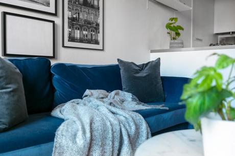 tiny studio decor studio interiors studio decor scandinavian studio scandinavian decor estudios con barra en la cocina estudio sueco decoración decoración pisos pequeños decoración estudios cocina pequeña cocina nórdica cocina abierta  