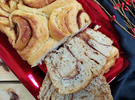 Pan de canela. Cinnamon swirl bread. Masa, relleno, brioche, desayuno, merienda, postre. Horno. Roll. Cuca Pan de canela. Cinnamon swirl bread. Masa, relleno, brioche, desayuno, merienda, postre. Horno. Roll. Cuca