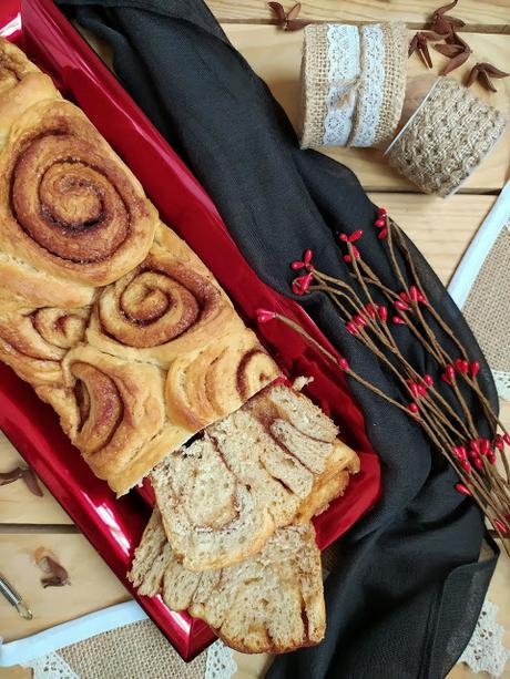 Pan de canela. Cinnamon swirl bread. Masa, relleno, brioche, desayuno, merienda, postre. Horno. Roll. Cuca Pan de canela. Cinnamon swirl bread. Masa, relleno, brioche, desayuno, merienda, postre. Horno. Roll. Cuca