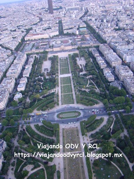 Que hacer, a donde ir, que visitar en Paris. La Torre Eiffel