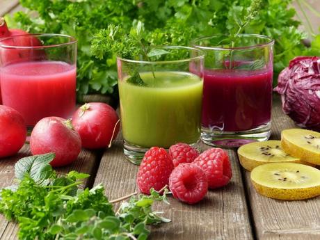 Batidos naturales de frutas, alimentación sana. Cómo revertir  la diabetes.