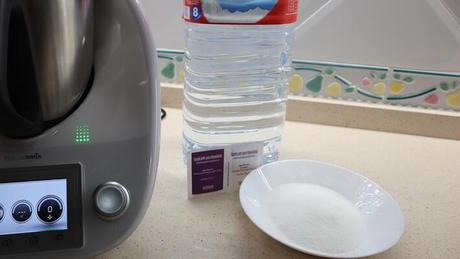 Los ingredientes necesarios para hacer azúcar invertido en Thermomix