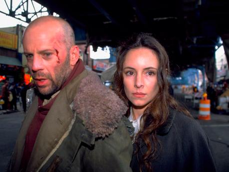 El cine profético de '12 Monos' y la lucidez de un Brad Pitt demente El cine profético de '12 Monos' y la lucidez de un Brad Pitt demente