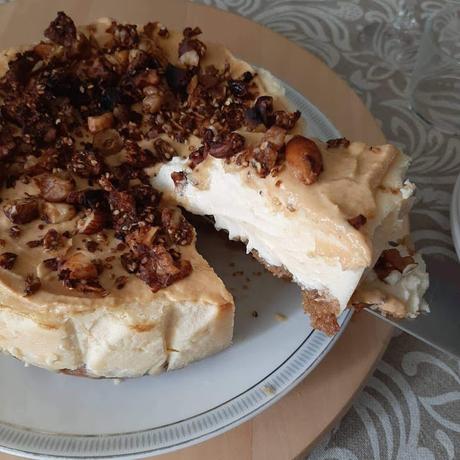 CHEESECAKE CON CARAMELO SALADO DE CALABAZA