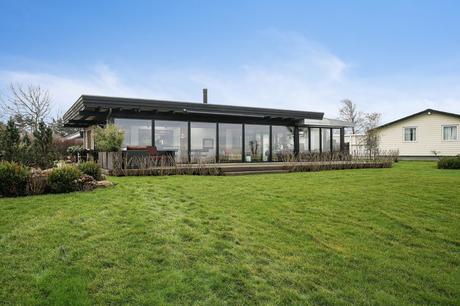 viviendas de vacaciones summer house scandinavian architecture nordic architecture denmark sommerhus danish architecture casa nórdica junto al mar casa moderna casa en selandia casa en la playa casa de verano alquiler casa de diseño casa danesa casa con muros de cristal beach house scandinavia beach house arquitectura danesa viviendas de vacaciones summer house scandinavian architecture nordic architecture denmark sommerhus danish architecture casa nórdica junto al mar casa moderna casa en selandia casa en la playa casa de verano alquiler casa de diseño casa danesa casa con muros de cristal beach house scandinavia beach house arquitectura danesa