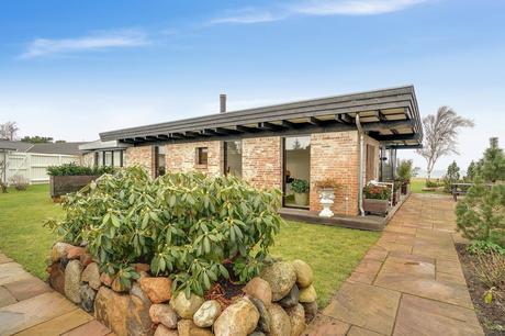 viviendas de vacaciones summer house scandinavian architecture nordic architecture denmark sommerhus danish architecture casa nórdica junto al mar casa moderna casa en selandia casa en la playa casa de verano alquiler casa de diseño casa danesa casa con muros de cristal beach house scandinavia beach house arquitectura danesa viviendas de vacaciones summer house scandinavian architecture nordic architecture denmark sommerhus danish architecture casa nórdica junto al mar casa moderna casa en selandia casa en la playa casa de verano alquiler casa de diseño casa danesa casa con muros de cristal beach house scandinavia beach house arquitectura danesa