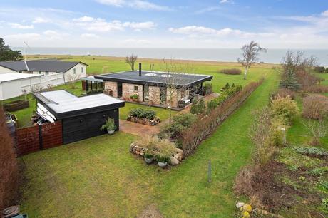 viviendas de vacaciones summer house scandinavian architecture nordic architecture denmark sommerhus danish architecture casa nórdica junto al mar casa moderna casa en selandia casa en la playa casa de verano alquiler casa de diseño casa danesa casa con muros de cristal beach house scandinavia beach house arquitectura danesa viviendas de vacaciones summer house scandinavian architecture nordic architecture denmark sommerhus danish architecture casa nórdica junto al mar casa moderna casa en selandia casa en la playa casa de verano alquiler casa de diseño casa danesa casa con muros de cristal beach house scandinavia beach house arquitectura danesa