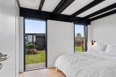 viviendas de vacaciones summer house scandinavian architecture nordic architecture denmark sommerhus danish architecture casa nórdica junto al mar casa moderna casa en selandia casa en la playa casa de verano alquiler casa de diseño casa danesa casa con muros de cristal beach house scandinavia beach house arquitectura danesa viviendas de vacaciones summer house scandinavian architecture nordic architecture denmark sommerhus danish architecture casa nórdica junto al mar casa moderna casa en selandia casa en la playa casa de verano alquiler casa de diseño casa danesa casa con muros de cristal beach house scandinavia beach house arquitectura danesa