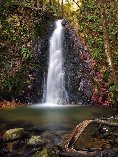 Cascadas de Buanga y Pico Castiello Cascadas de Buanga y Pico Castiello