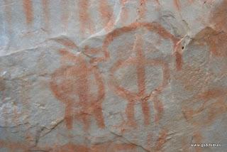 Pinturas Rupestres en Arroyo de San Serván Pinturas Rupestres en Arroyo de San Serván